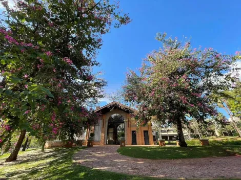 imagem 4 - Terreno de Alto Padrão à Venda no Condomínio Ipê Roxo imagem 4 - Terreno de Alto Padrão à Venda no Condomínio Ipê Roxo